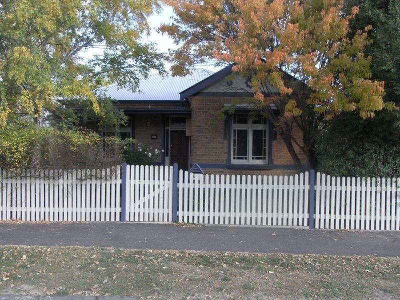 60 March Street, Orange NSW 2800