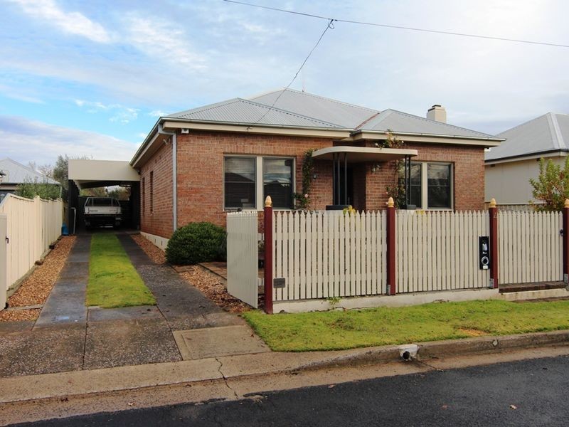 4 Rosemary Lane, Orange NSW 2800