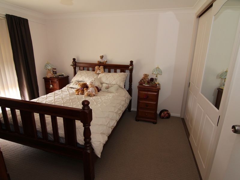 5 Covent Close, Orange NSW 2800