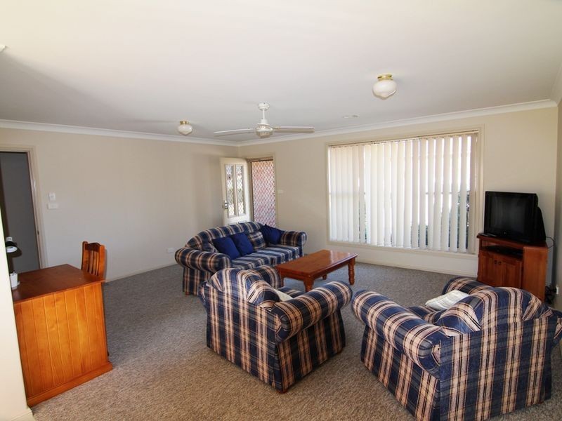 Unit 6/4 Covent Close, Orange NSW 2800