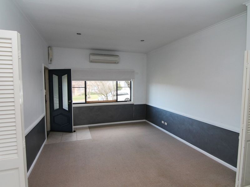 15 Collwood Crescent, Orange NSW 2800