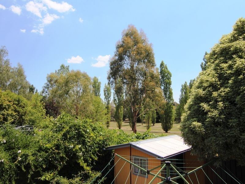 37 Namatjira Crescent, Orange NSW 2800