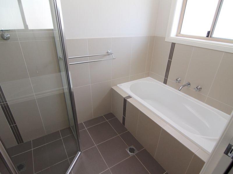 10 Windamingle Place, Orange NSW 2800