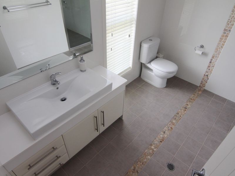 4 Stewart Close, Orange NSW 2800