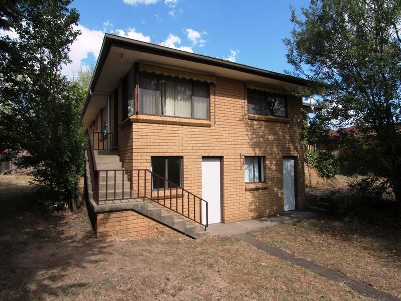 8 Mathoura Place, Orange NSW 2800