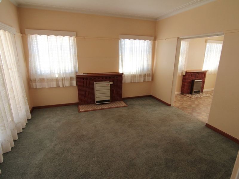 38 McLachlan Street, Orange NSW 2800