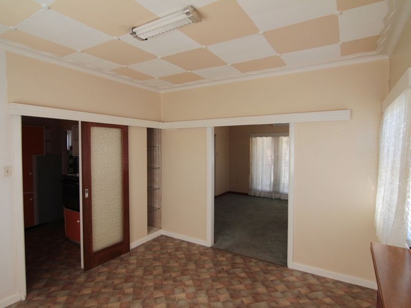 38 McLachlan Street, Orange NSW 2800