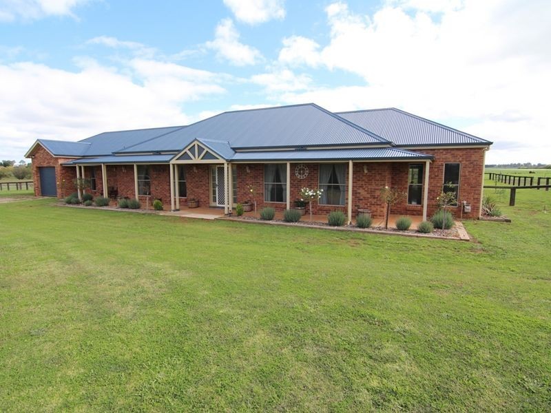 48 Buesnel Lane, Millthorpe NSW 2798