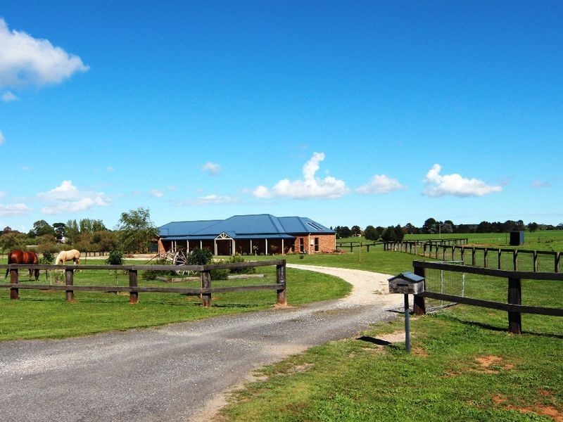 48 Buesnel Lane, Millthorpe NSW 2798