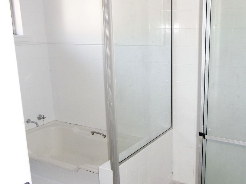 9 Cecil Road, Orange NSW 2800