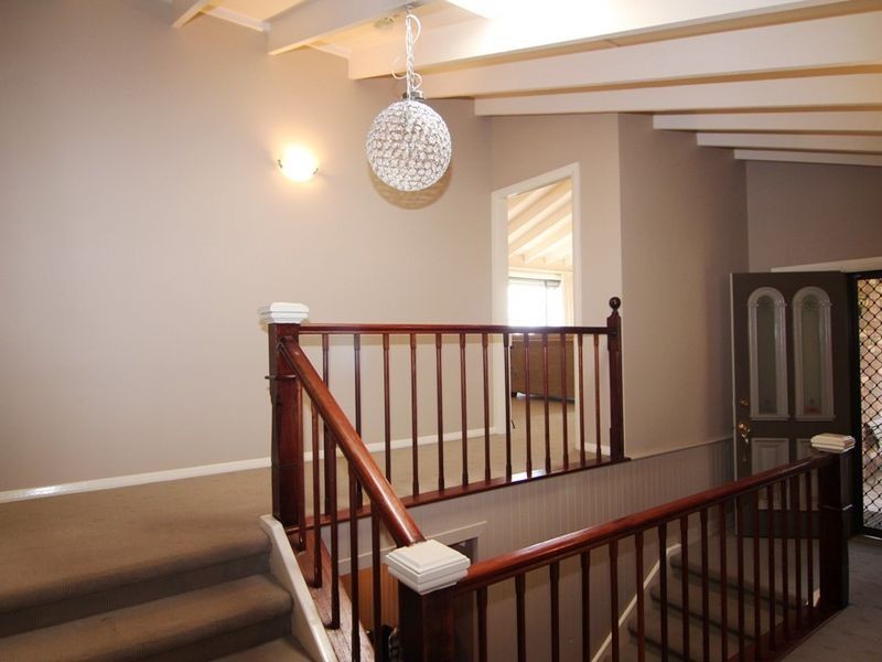 10 Pasadena Place, Orange NSW 2800