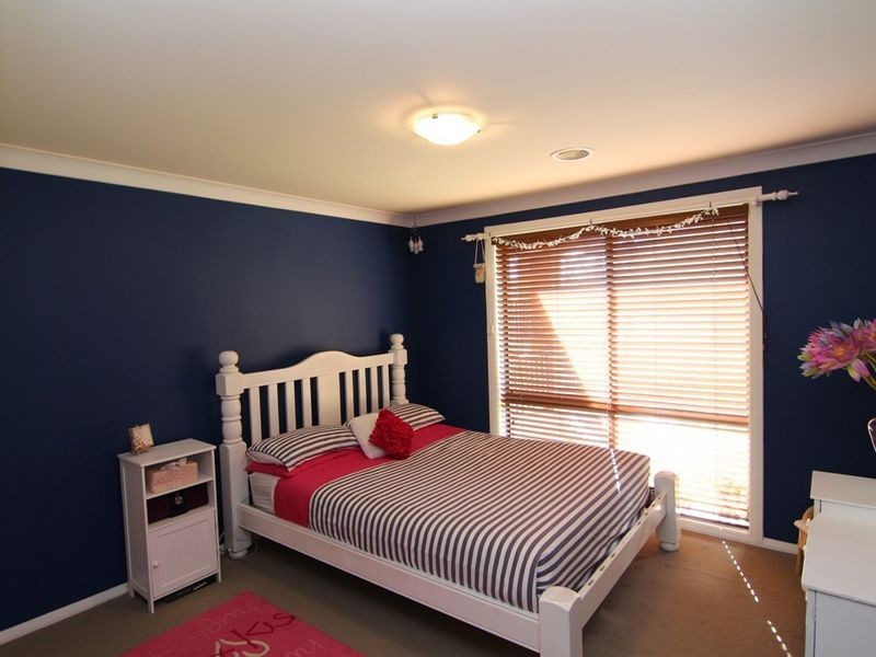 10 Pasadena Place, Orange NSW 2800