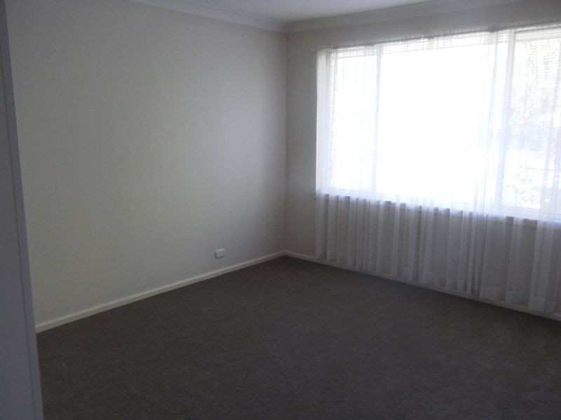 6 James Sheahan Drive, Orange NSW 2800