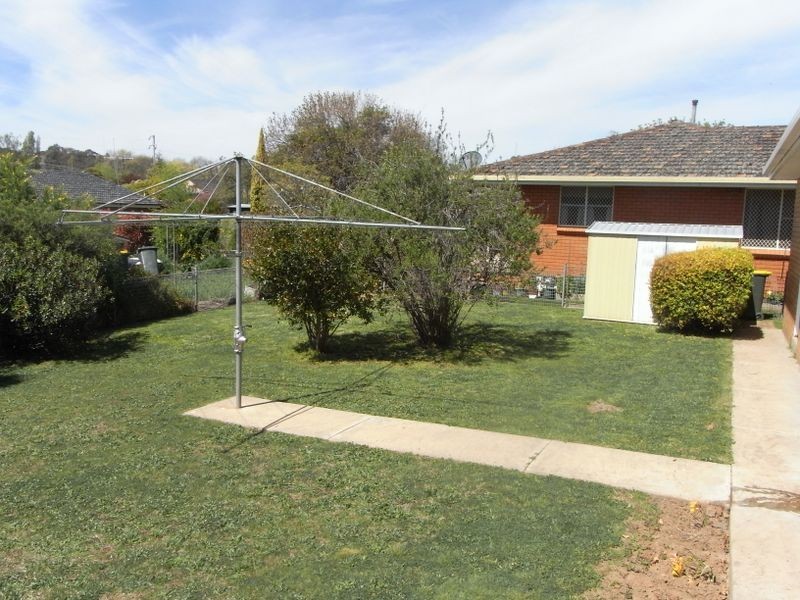 6 James Sheahan Drive, Orange NSW 2800