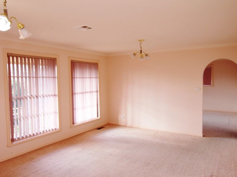39 Sundew Circuit, Orange NSW 2800