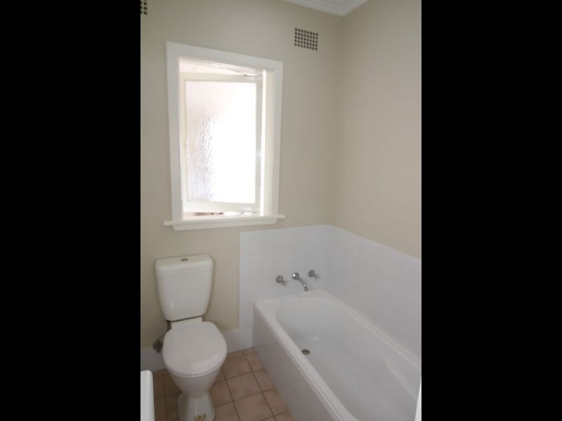 47 Nile Street, Orange NSW 2800