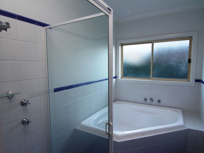 26 Goldfinch Way, Orange NSW 2800