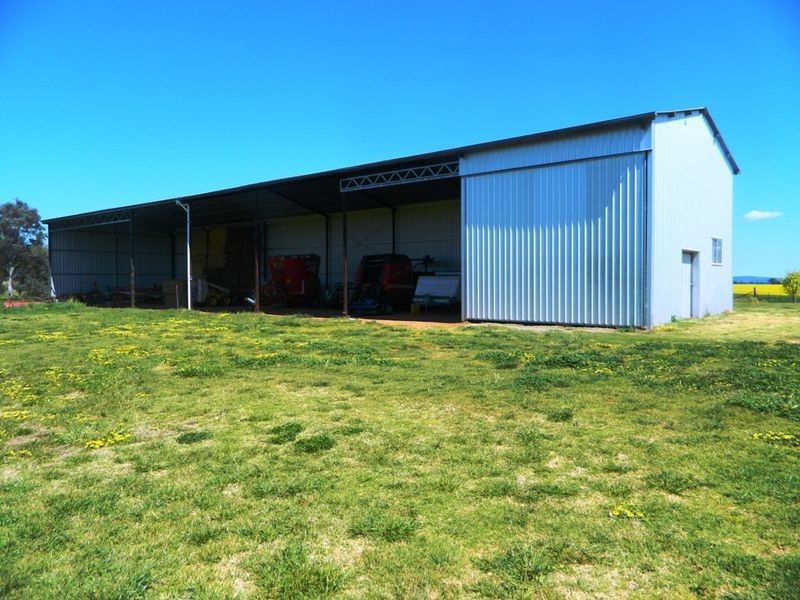 240 Longs Corner Road Canowindra, Orange NSW 2800