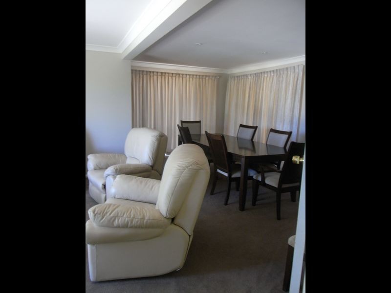 17 Park Lane, Orange NSW 2800