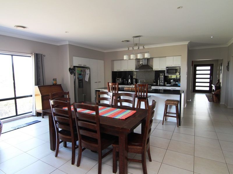 8 Dairy Hill Place, Orange NSW 2800