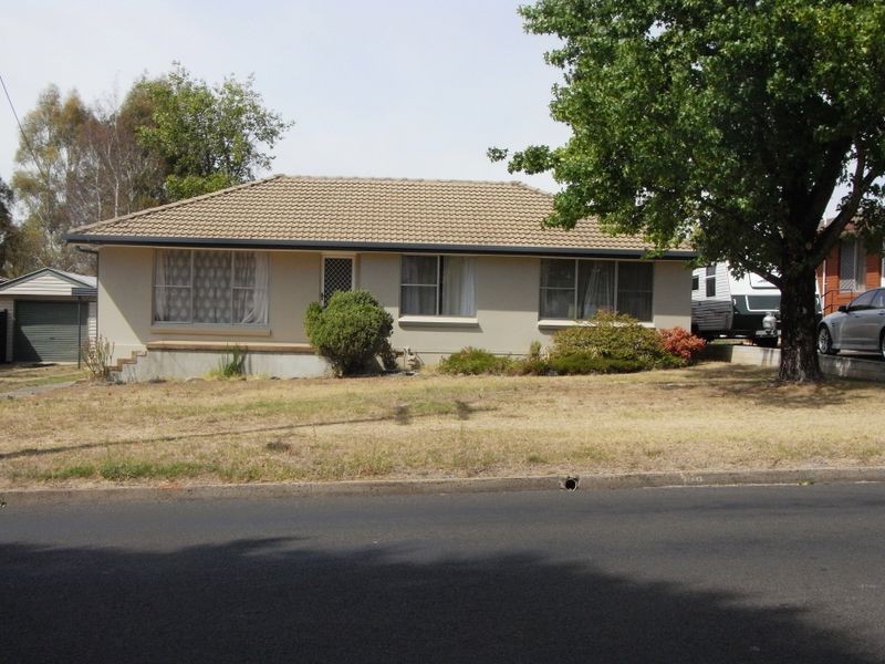 68 Gardiner Road, Orange NSW 2800