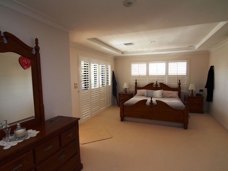 16 Pine Ridge Drive, Orange NSW 2800