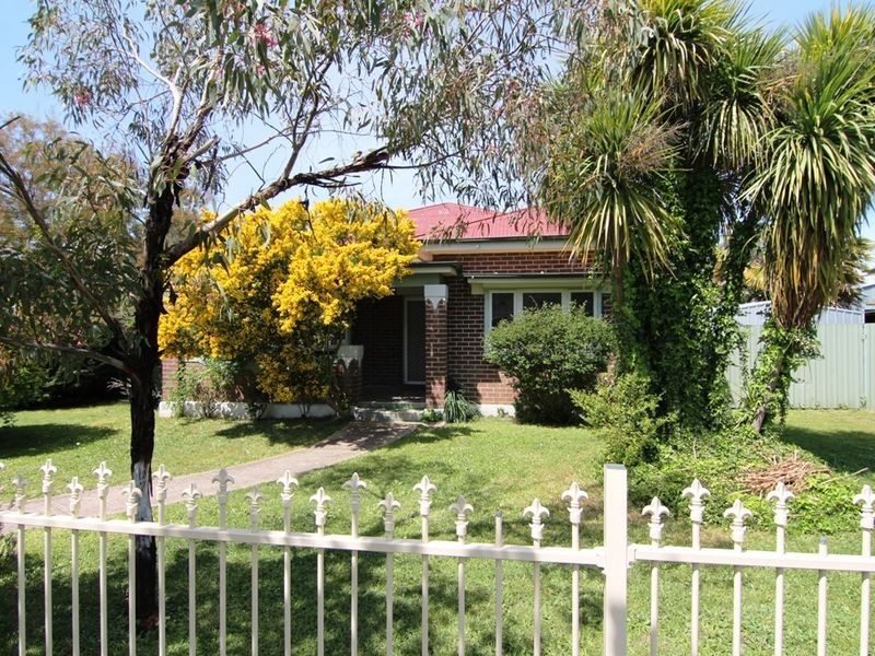 66 Glenroi Avenue, Orange NSW 2800