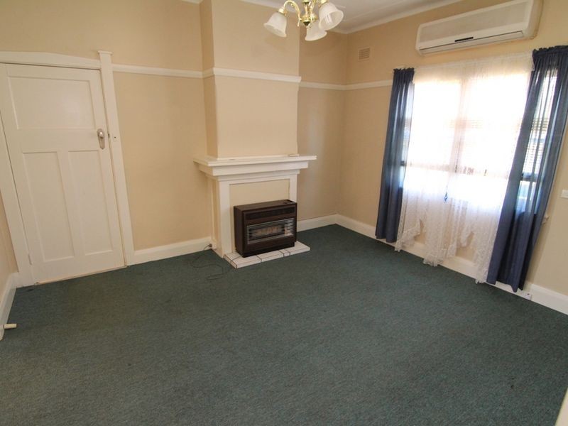 66 Glenroi Avenue, Orange NSW 2800
