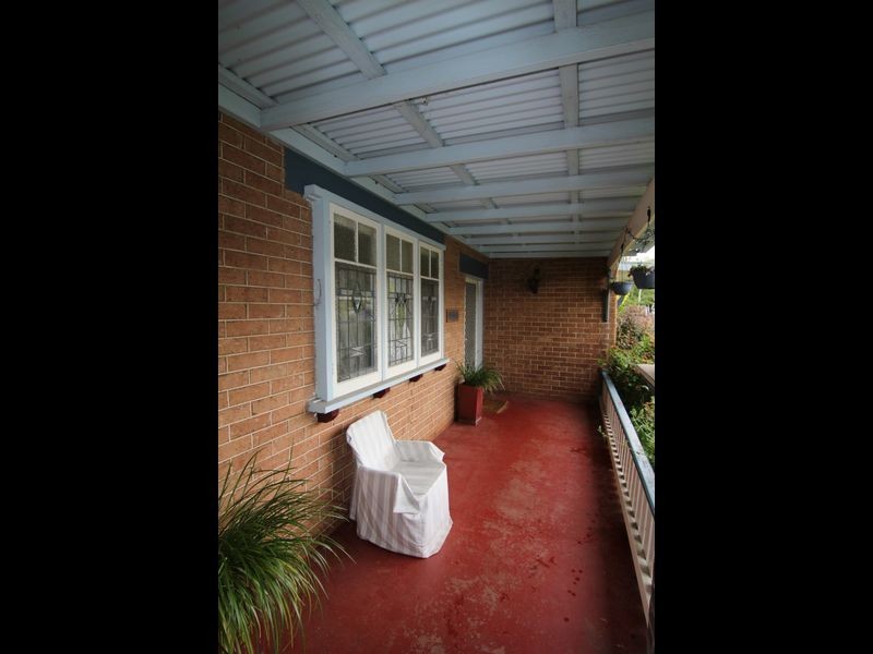 60 Clinton Street, Orange NSW 2800