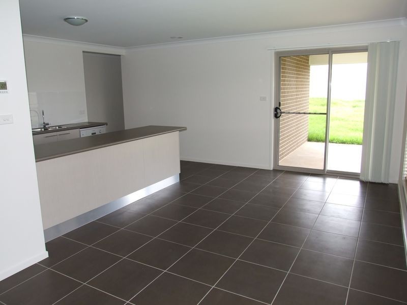 67 William Maker Drive, Orange NSW 2800