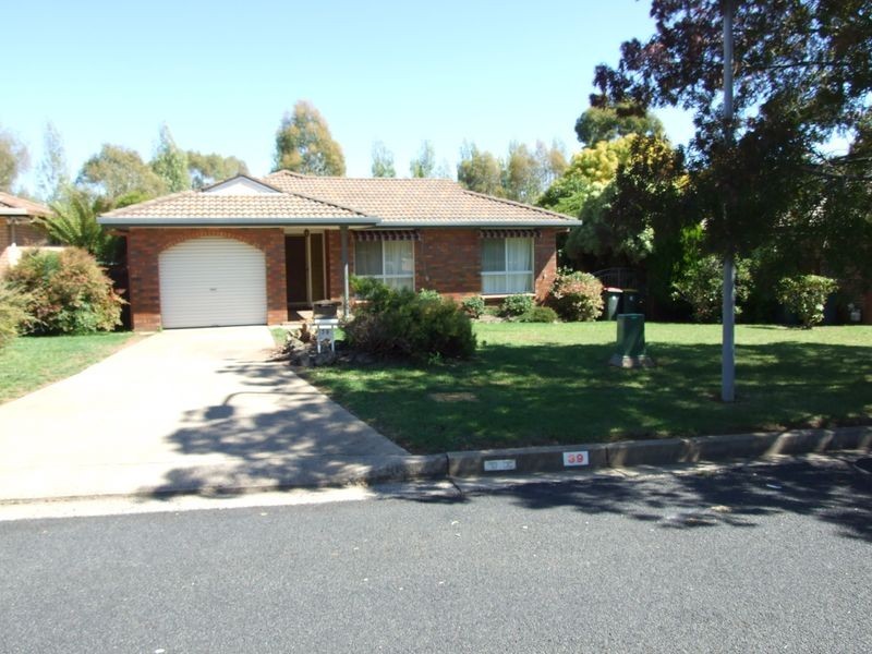 39 Namatijira Crescent, Orange NSW 2800