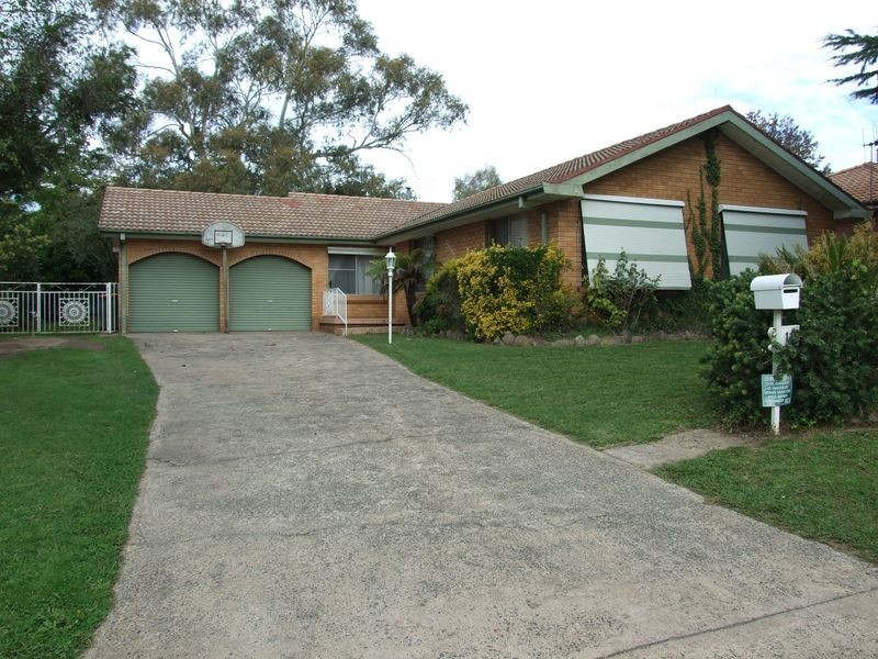 18 Woodward Street, Orange NSW 2800