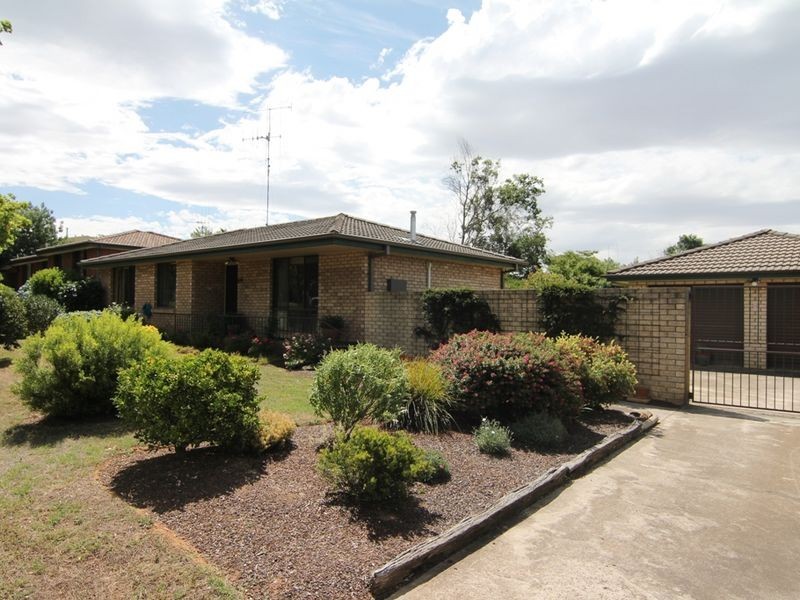 23 Monett Place, Orange NSW 2800