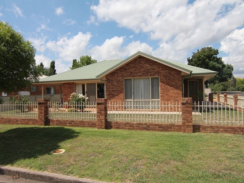 58 Warrendine Street, Orange NSW 2800