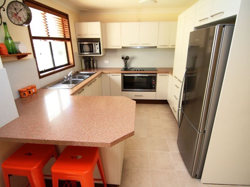 4 Brooke Place, Orange NSW 2800