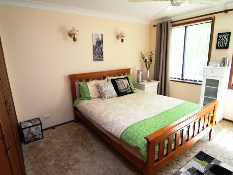 4 Brooke Place, Orange NSW 2800