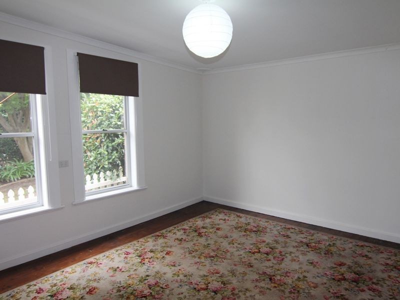 76 Clinton Street, Orange NSW 2800