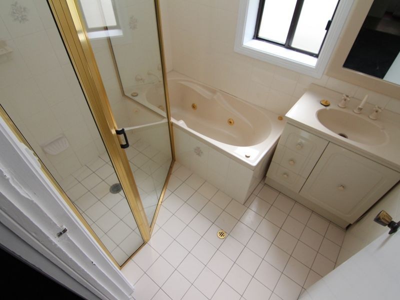 76 Clinton Street, Orange NSW 2800