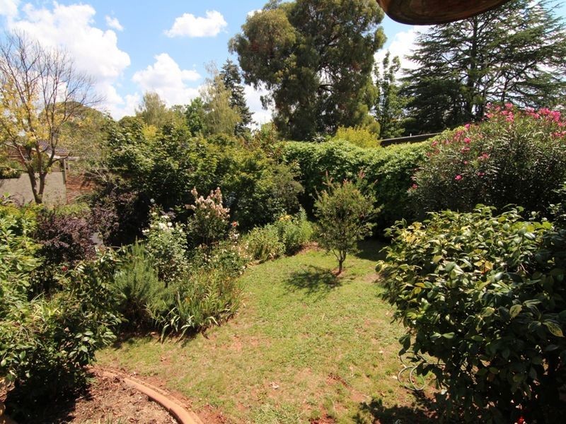 7 Hillcrest Avenue, Orange NSW 2800