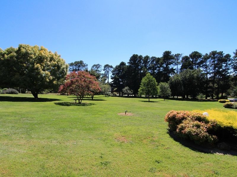 3 Carwoola Drive, Orange NSW 2800