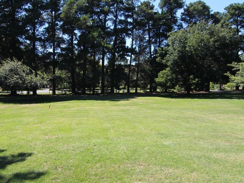 3 Carwoola Drive, Orange NSW 2800
