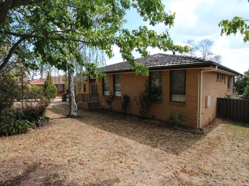 8 Mathoura Place, Orange NSW 2800