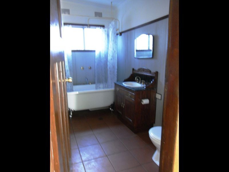 35 Byng Street, Orange NSW 2800