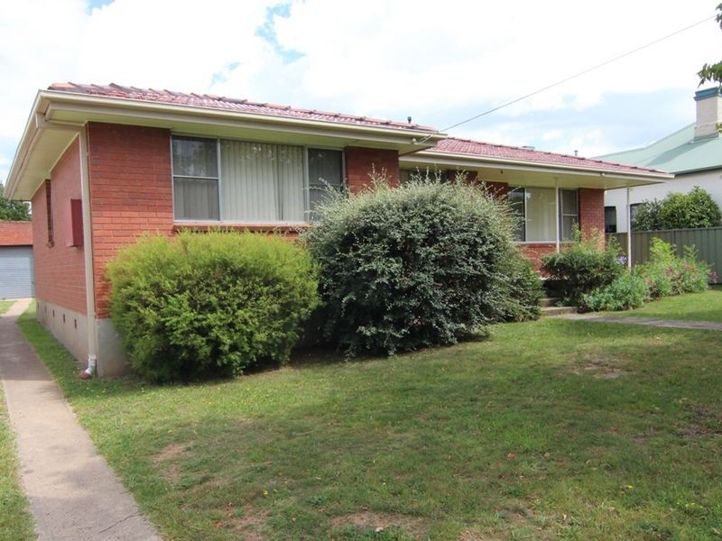 51 Kenna Street, Orange NSW 2800
