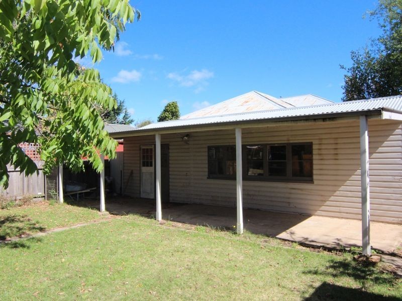 145 Hill Street, Orange NSW 2800
