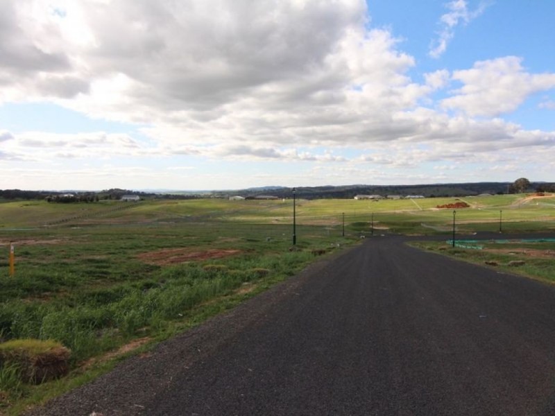 Canobolas Meadows, Orange NSW 2800