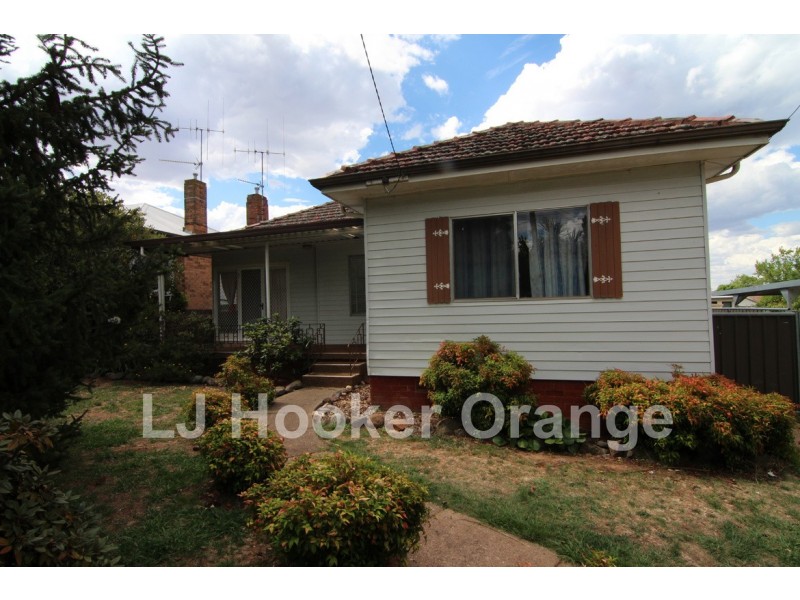 11 Bardia Avenue, Orange NSW 2800