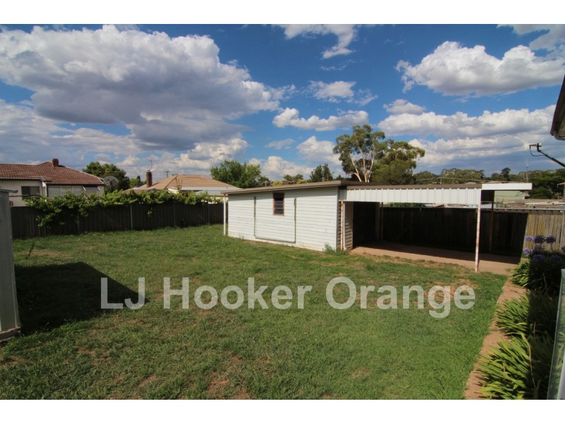 11 Bardia Avenue, Orange NSW 2800