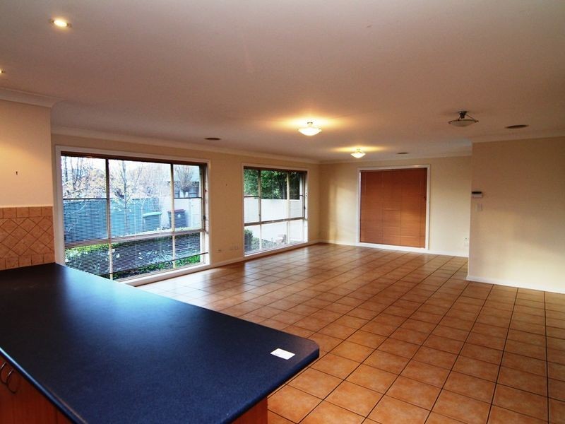 26 Goldfinch Way, Orange NSW 2800