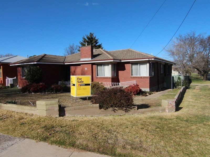 82 Icely Road, Orange NSW 2800